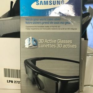 Samsung brand new 3D active glasses with batteries